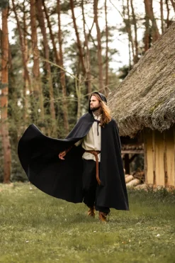 Hot Leonardo Carbone Baumwollumhang "Frantz" Schwarz