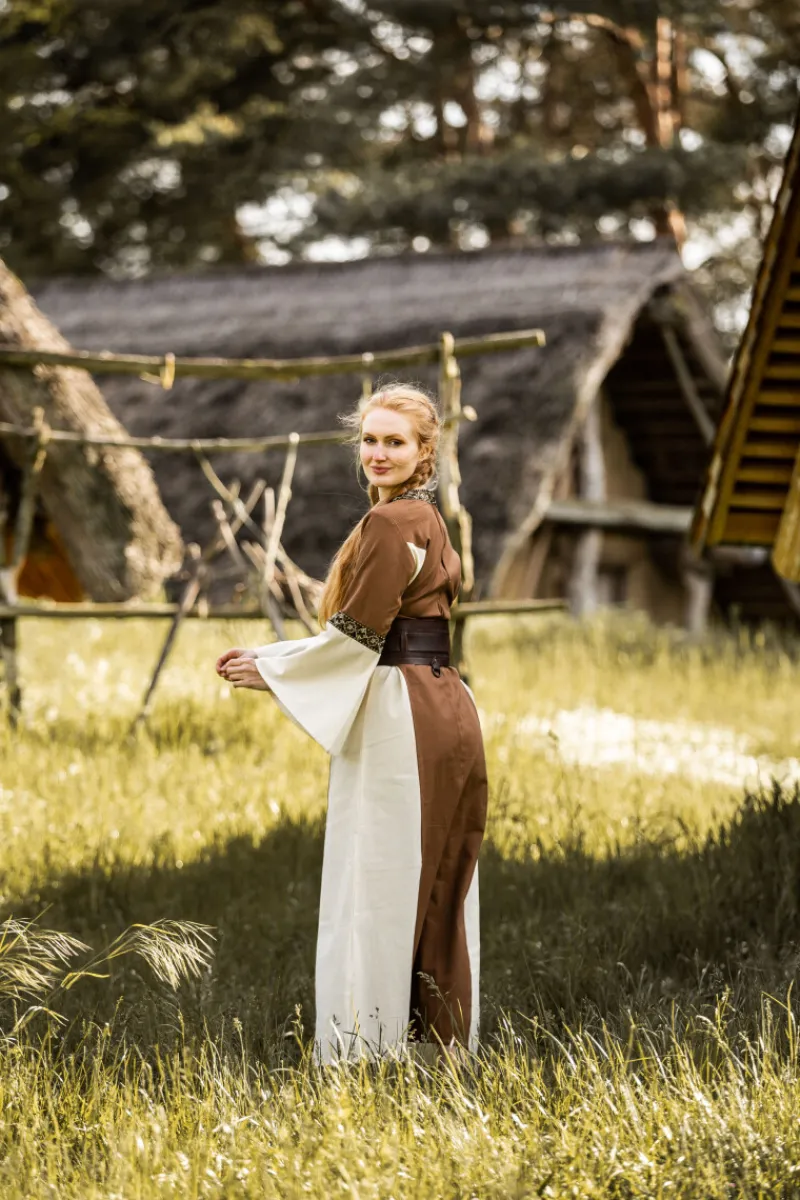 Best Leonardo Carbone Mittelalter Baumwollkleid "Angie" Tabak/Natur Tabakbraun/Natur