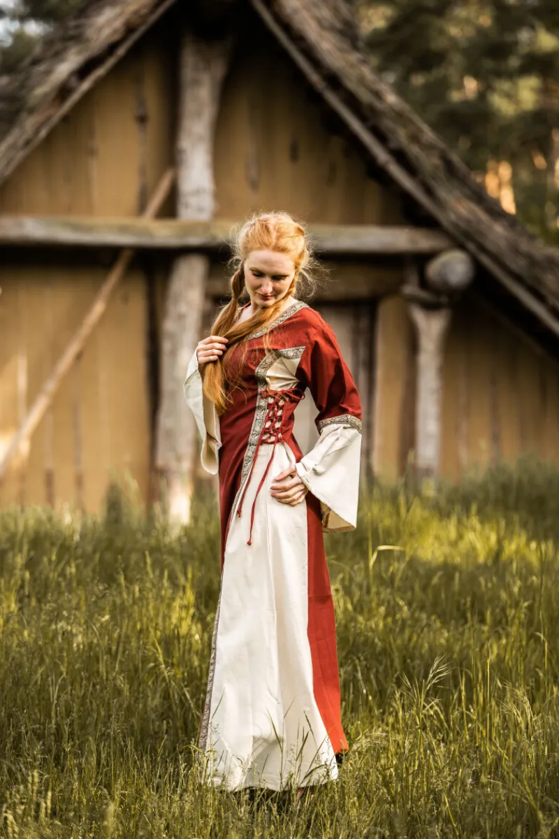 Best Leonardo Carbone Mittelalterkleid mit Bordüre "Sophie" Rot/Natur