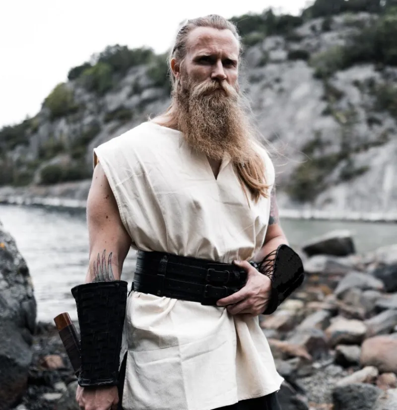 New Leonardo Carbone Ärmellose Tunika "Vidar"
