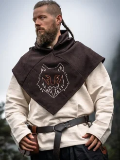 Hot Leonardo Carbone Skjoldehamn Gugel "Tyr" mit Wolfsstickerei Braun