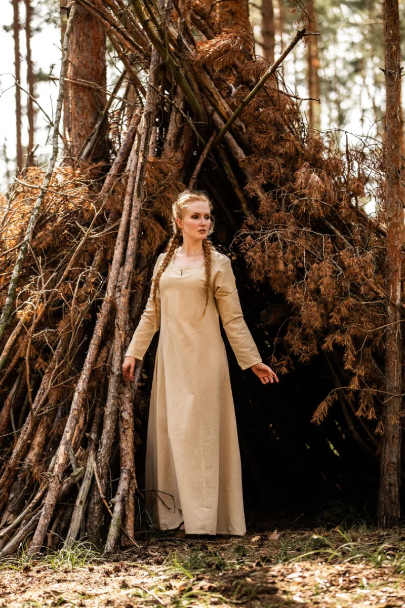 Best Leonardo Carbone Unterkleid "Lina" Hanffarben