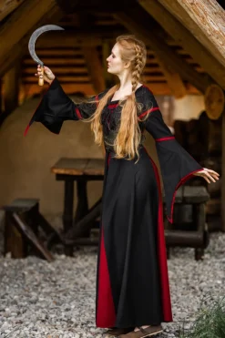 New Leonardo Carbone Viskosekleid mit Trompetenärmeln