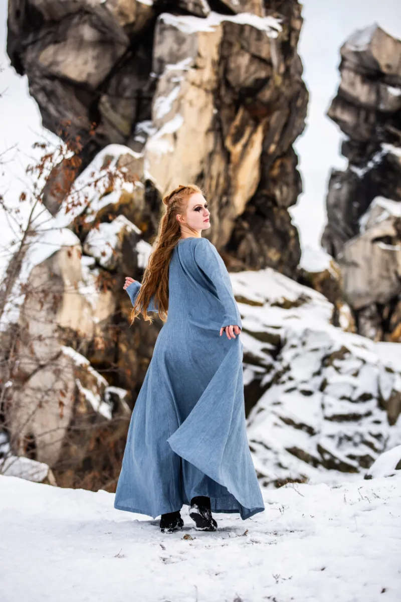 Best Leonardo Carbone Wikinger Kleid 100% Leinen "Anna" Taubenblau