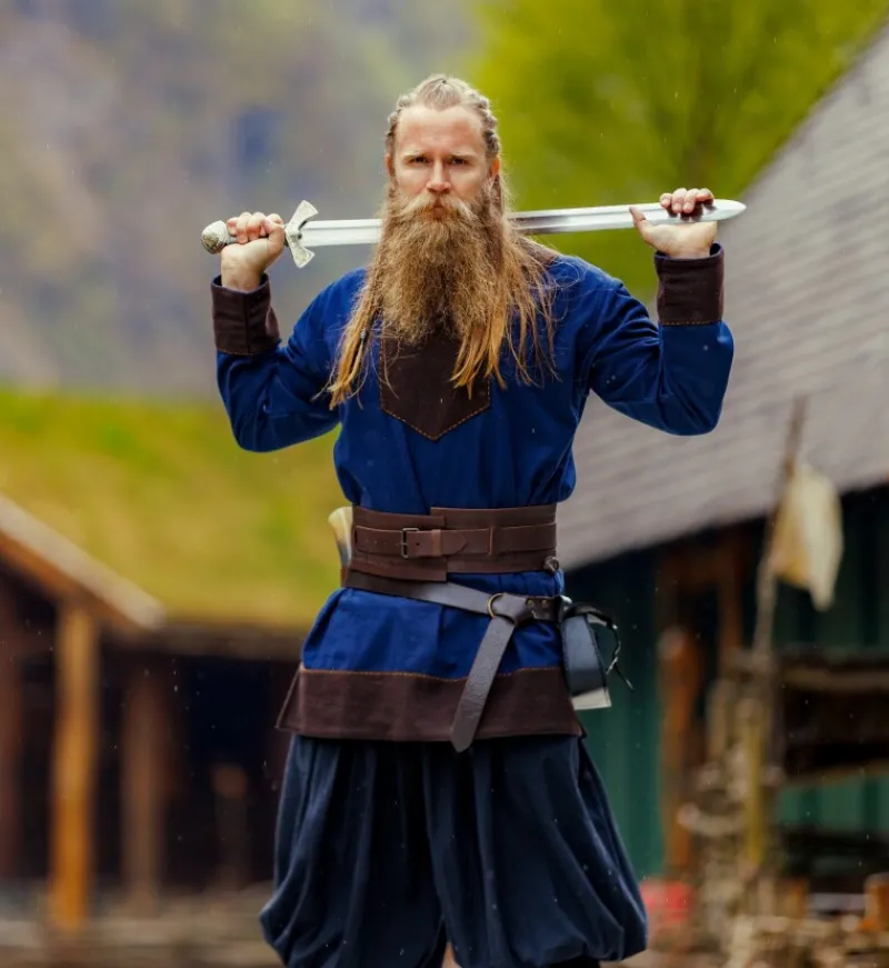 Best Leonardo Carbone Wikinger Tunika Wolle "Roland" Dunkelblau