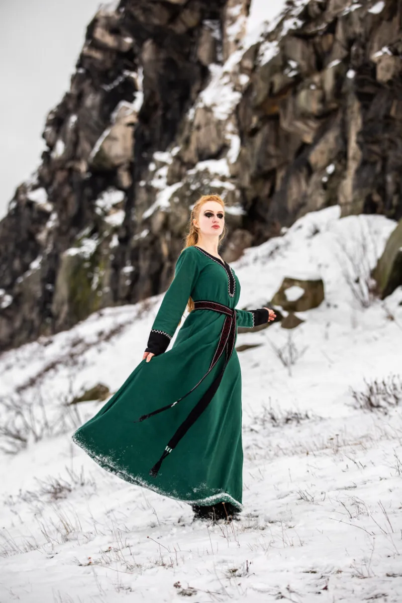 Cheap Leonardo Carbone Wikingerkleid "Freya" Grün